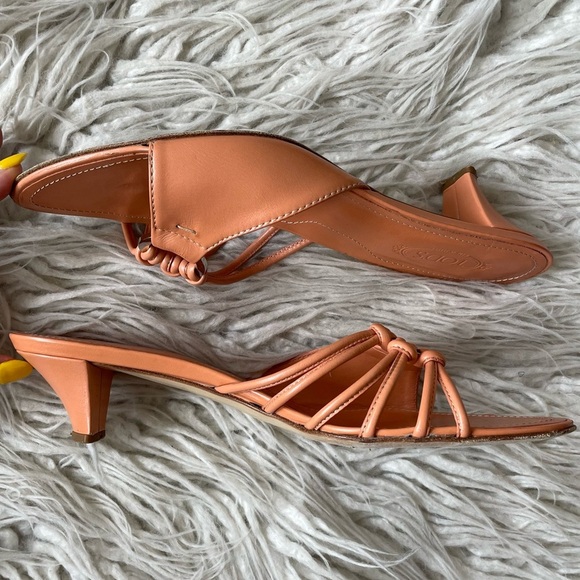 Tod’s Vintage Salmon Leather Brigitte 45mm Strappy Ring Slide Kitten Heel Mule 7 - Picture 2 of 10